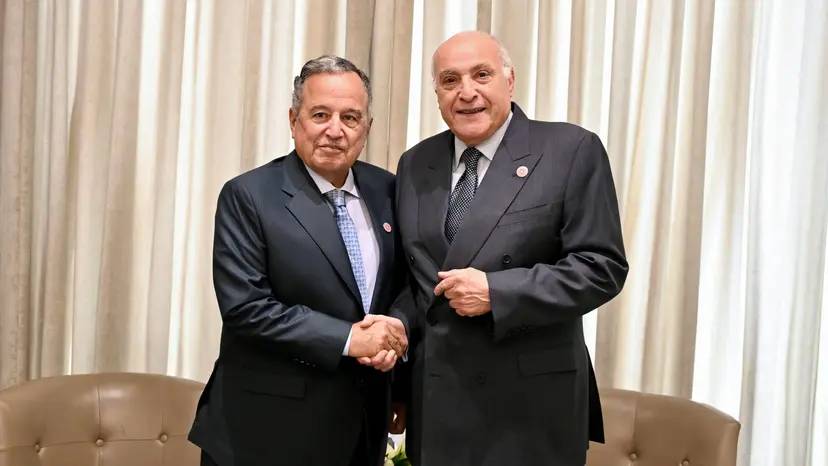 السيد عطاف يجري بالأردن مباحثات مع الأمين العام لجامعة الدول العربية